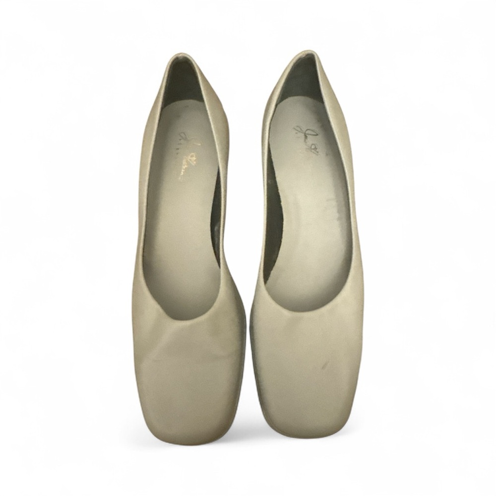 Chic Cream Women's Loafers